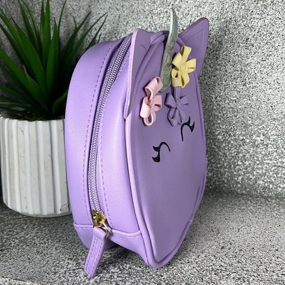 Bath & Body Works Unicorn Makeup Cosmetic Case Organizer Portable Storage Bag - Picture 3 of 6